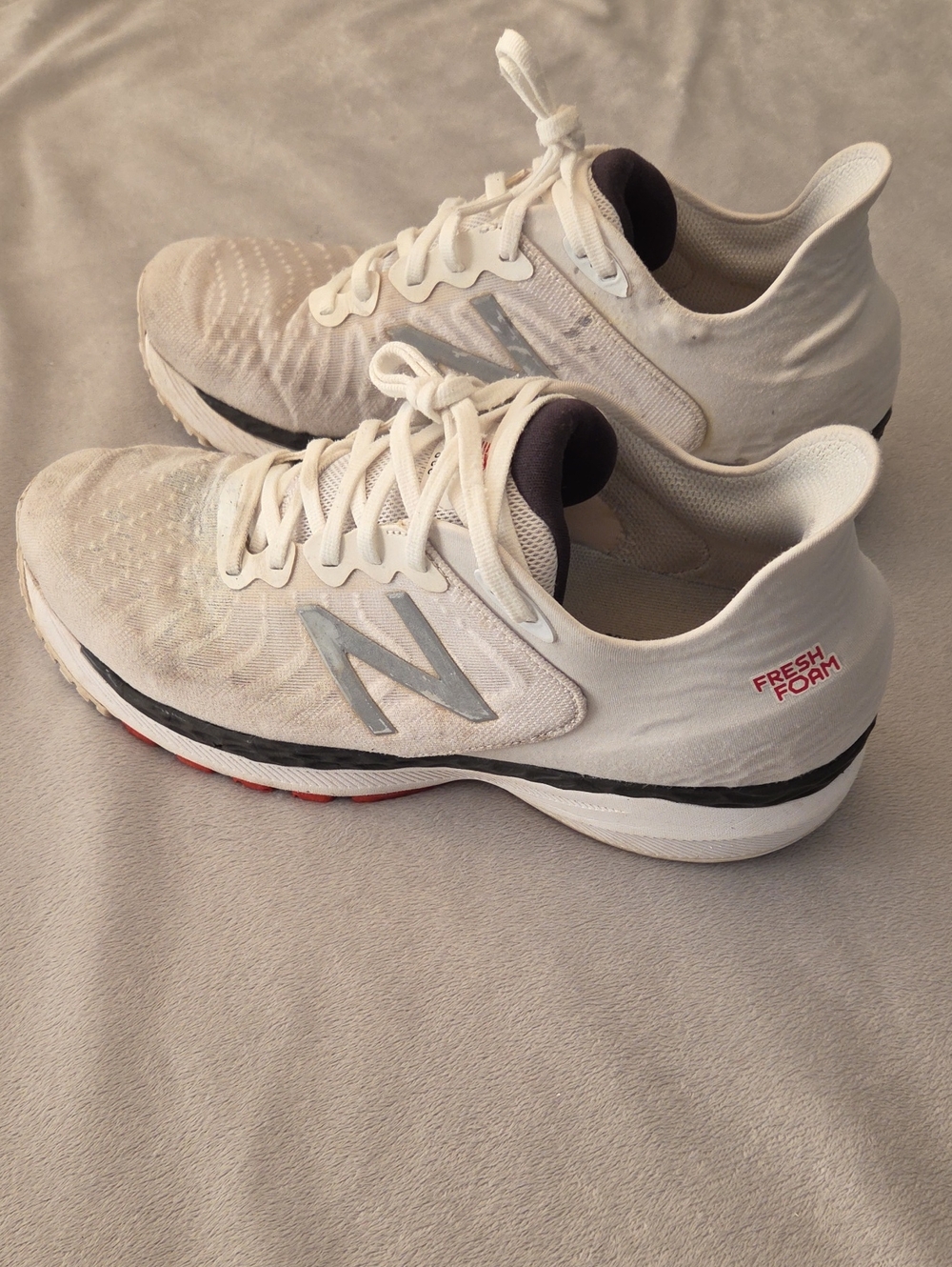 New Balance 860, Size 10, White
